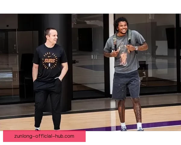 杰伦-格林谈得分方式多样化与球迷互动提升进攻效率