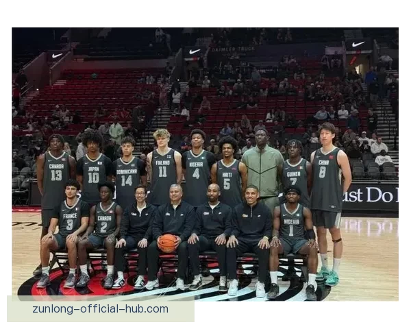 郇斯楠携阿里扎儿子双双入选篮球峰会国际队四月开赛